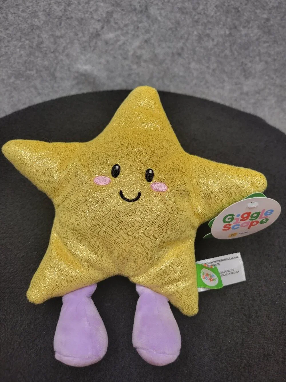 Gigglescape star shaped stuffed animal new with tags